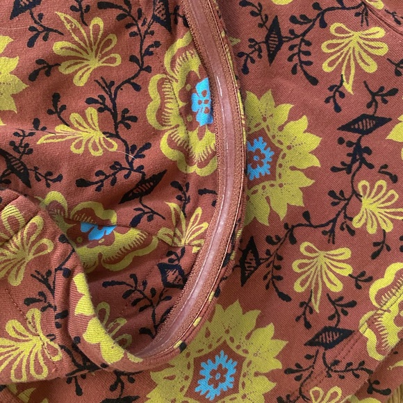 adorable, adjustable boho pattern strapless top - Picture 4 of 6